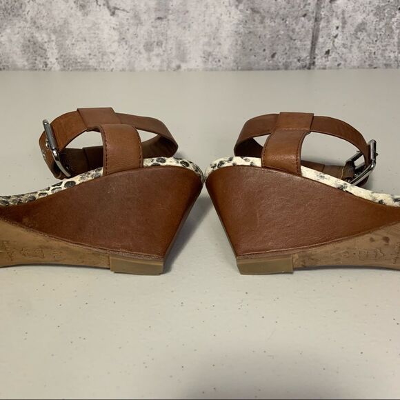 DONALD J pliner paras snakeskin print leather wedge ankle strap sandals - Picture 10 of 14